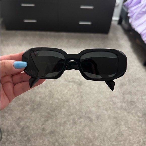 Prada Sunglasses - Picture 5 of 14